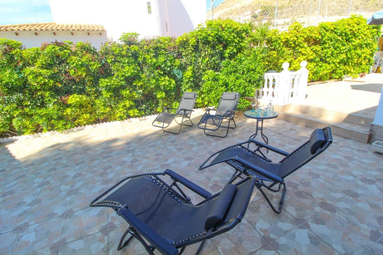 Great Villa, Sea Views, 20 Secs Walk To The Beach, Bbq, 9 People, 5 Mins Car From Alicante City Center, Sailing Club 3 Mins Walk Dış mekan fotoğraf