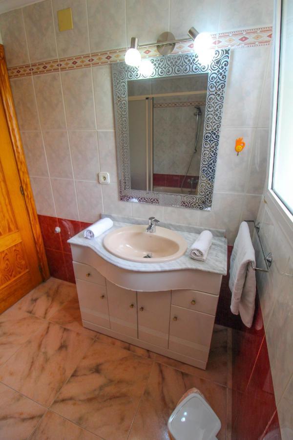 Great Villa, Sea Views, 20 Secs Walk To The Beach, Bbq, 9 People, 5 Mins Car From Alicante City Center, Sailing Club 3 Mins Walk Dış mekan fotoğraf