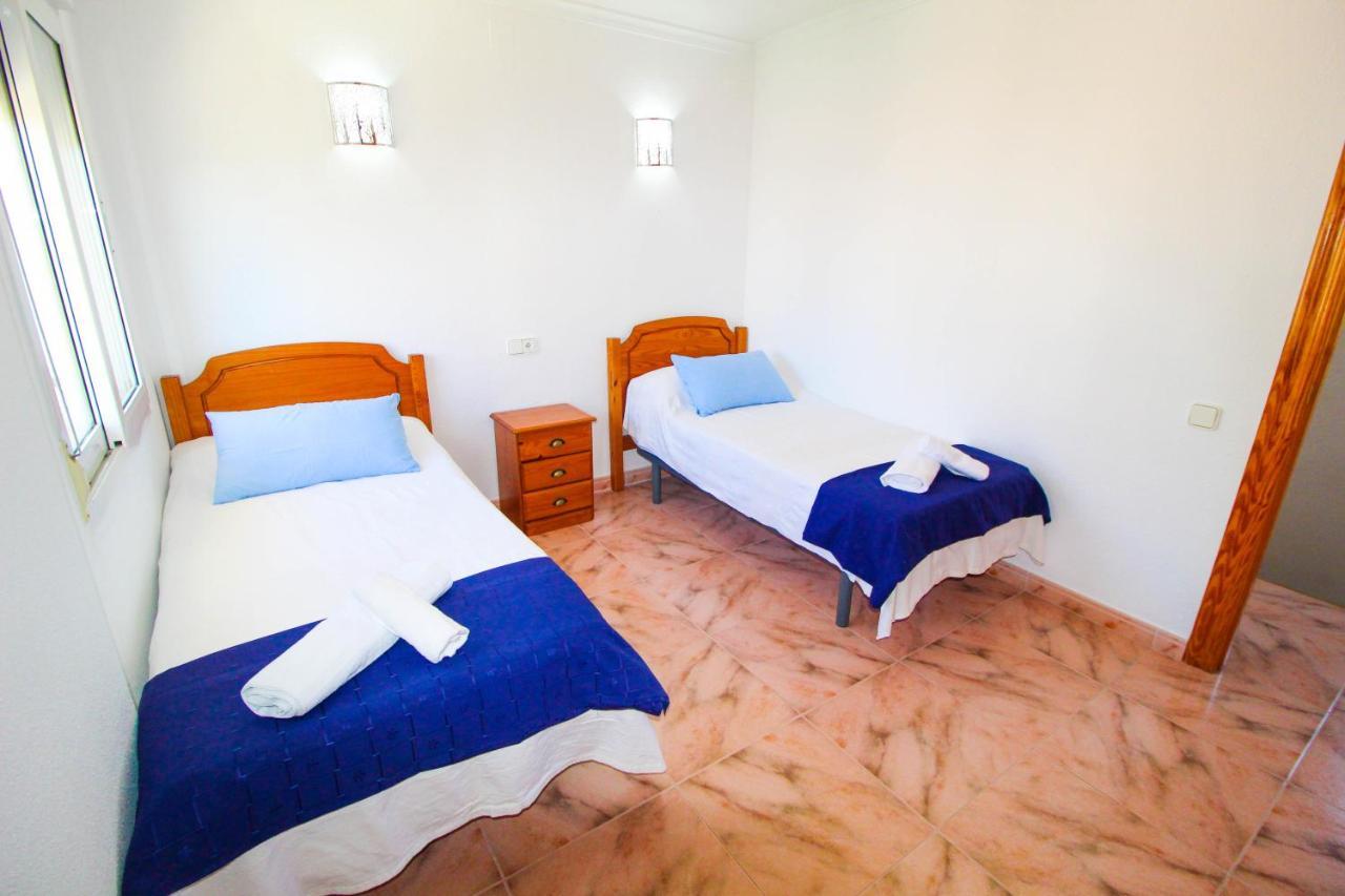Great Villa, Sea Views, 20 Secs Walk To The Beach, Bbq, 9 People, 5 Mins Car From Alicante City Center, Sailing Club 3 Mins Walk Dış mekan fotoğraf